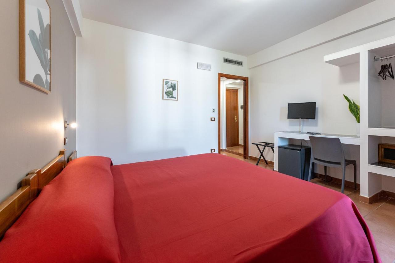 La Terra Dei Sogni Country Hotel فوميفريدو دي سيشيليا الغرفة الصورة