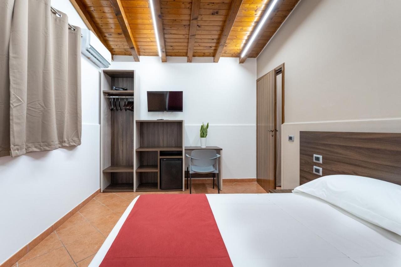 La Terra Dei Sogni Country Hotel فوميفريدو دي سيشيليا الغرفة الصورة