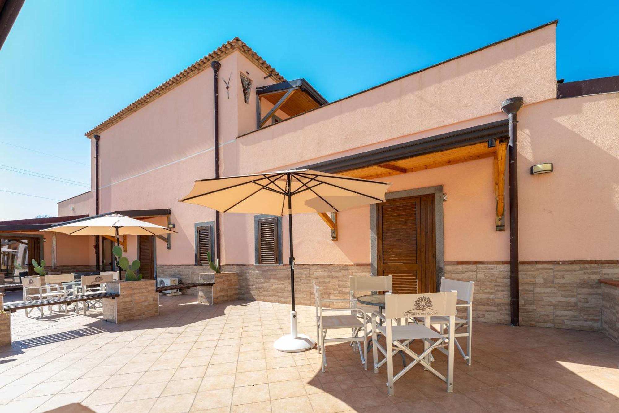 La Terra Dei Sogni Country Hotel فوميفريدو دي سيشيليا المظهر الخارجي الصورة